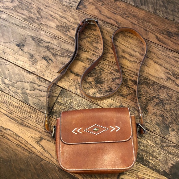 Leather Most Wanted USA Purse - Picture 2 of 5